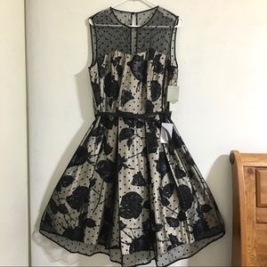 Eliza J. Black Rose Evening Dress 50s/60s style